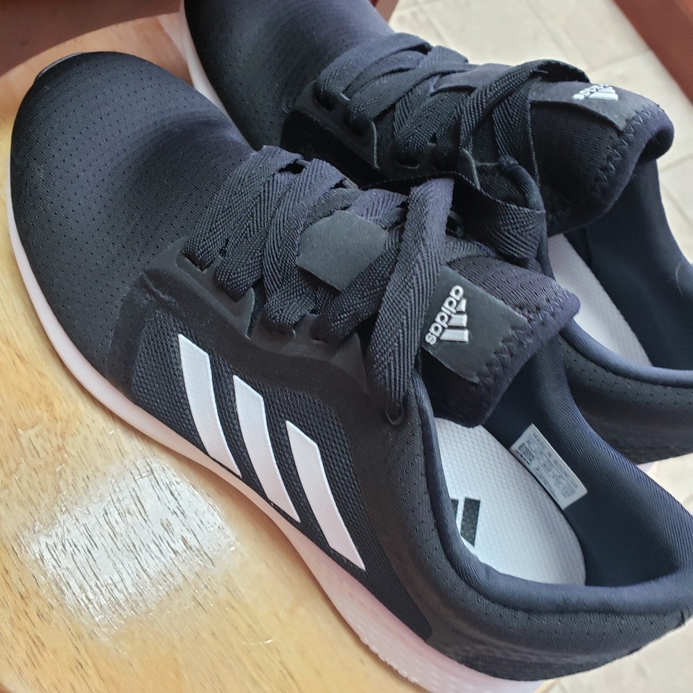 Adidas edge lux tennis shoes